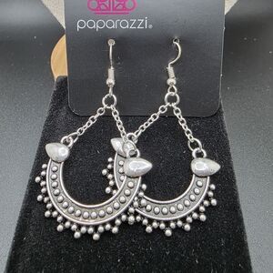 Paparazzi Silver Hoop Earrings (1484)